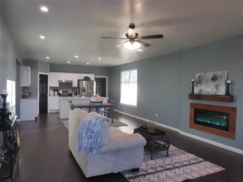 511 E 11th St, Chandler, OK 74834 photo 7