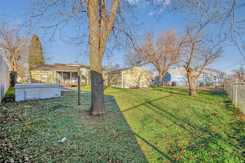 1112 E Sycamore Ave, Altus, OK 73521 photo 27