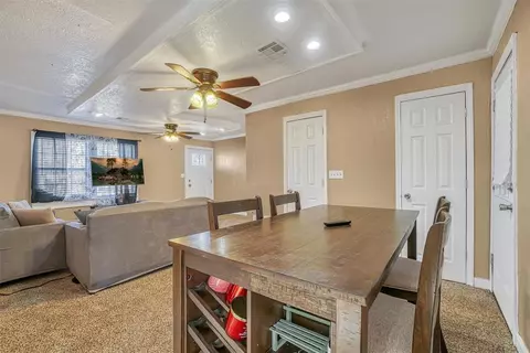 1112 E Sycamore Ave, Altus, OK 73521 photo 9