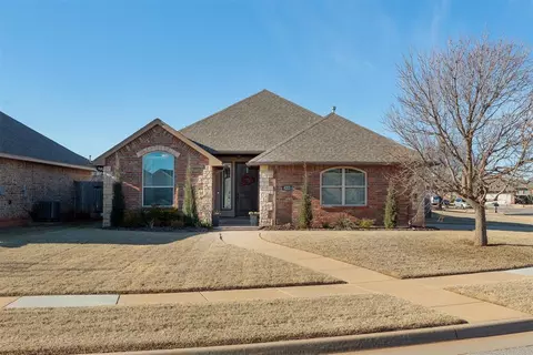 6212 NW 158th St, Edmond, OK 73013