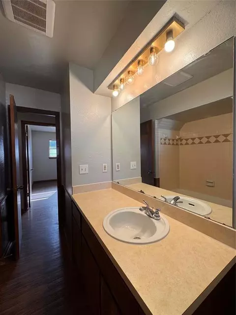 312 Cherryvale Rd, Edmond, OK 73003 photo 21