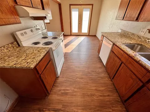 312 Cherryvale Rd, Edmond, OK 73003 photo 13