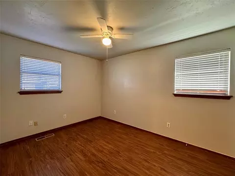312 Cherryvale Rd, Edmond, OK 73003 photo 24