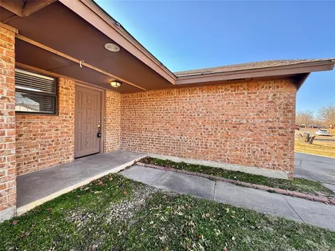 312 Cherryvale Rd, Edmond, OK 73003 photo 7
