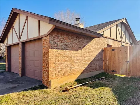 312 Cherryvale Rd, Edmond, OK 73003 photo 8