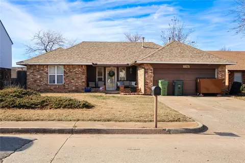 1825 Ridgeway Dr, Yukon, OK 73099