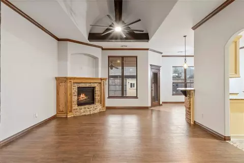 6501 Bent Wood Dr, Oklahoma City, OK 73169