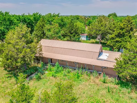 3155 County Street 2800 St, Ninnekah, OK 73067