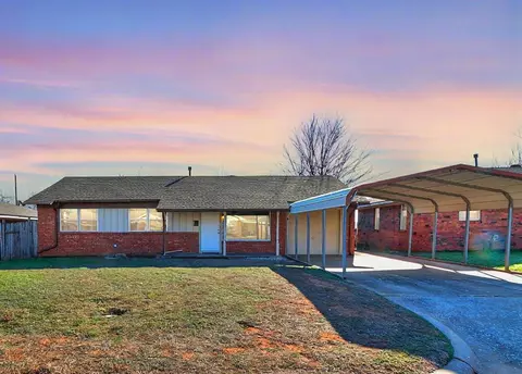 3232 SE 24th St, Del City, OK 73115