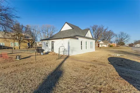400 N Oklahoma St, Thomas, OK 73669 photo 18