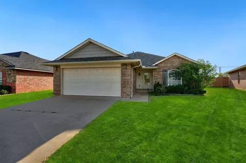 18328 Camborne Ave, Edmond, OK 73012