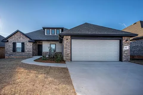421 Virginia Ave, Newcastle, OK 73065