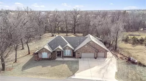 408 Ridgewood Dr, Tuttle, OK 73089