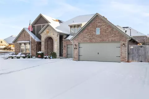 102 Sonora Ln, Norman, OK 73069