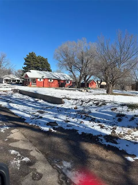 600 S Maple Ave, Erick, OK 73645 photo 7