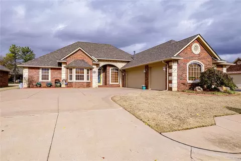 Undisclosed, Edmond, OK 73013