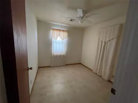 200 N C St, Olustee, OK 73560 photo 12