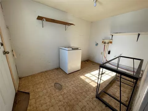 200 N C St, Olustee, OK 73560 photo 15