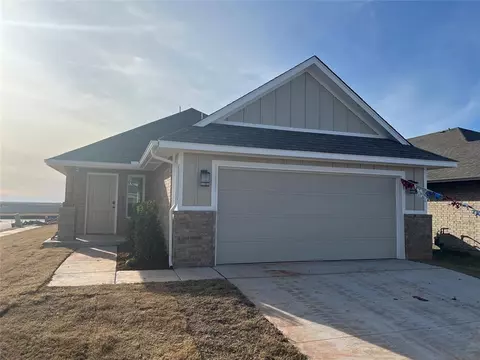 18325 Autumn Grove Dr, Edmond, OK 73012