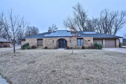 3832 Waverly Ct, Norman, OK 73072