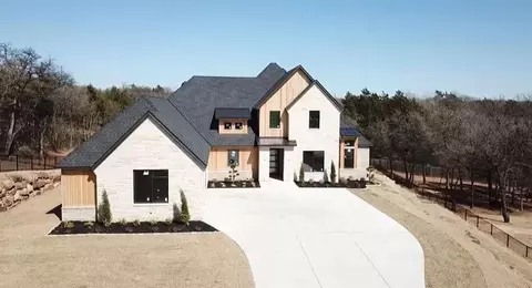9600 Quail Hollow Way, Oklahoma City, OK 73151