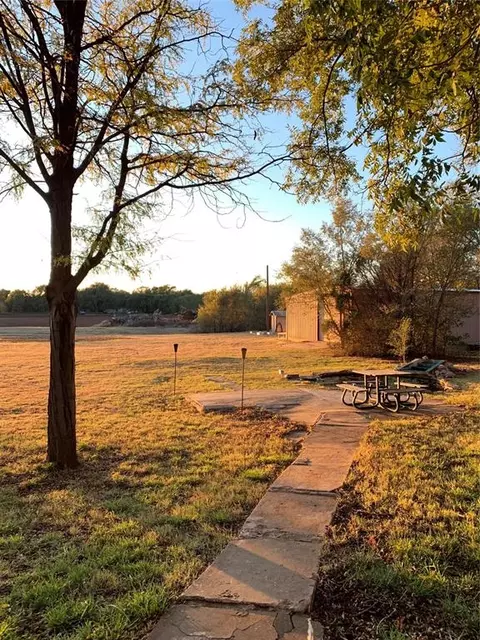 506 S Third St, Cheyenne, OK 73628 photo 36