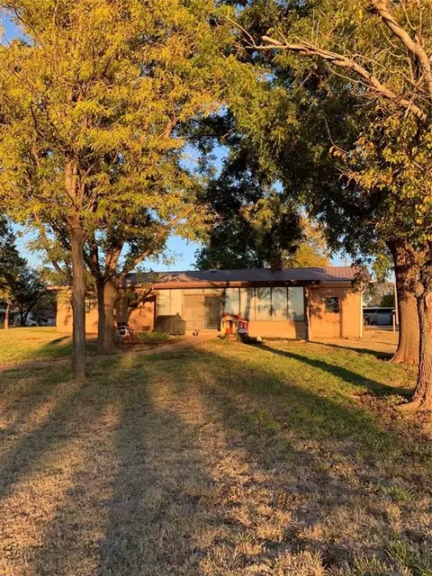 506 S Third St, Cheyenne, OK 73628 photo 28