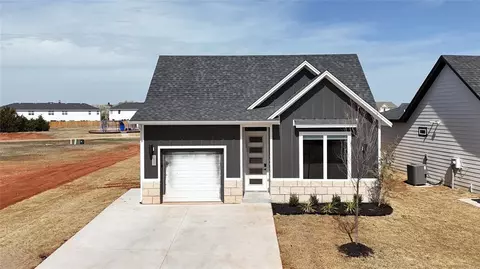 2625 Crescent Ave, Oklahoma City, OK 73120