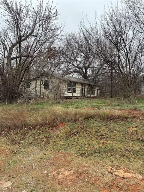 21290 Eighth St, Hinton, OK 73047