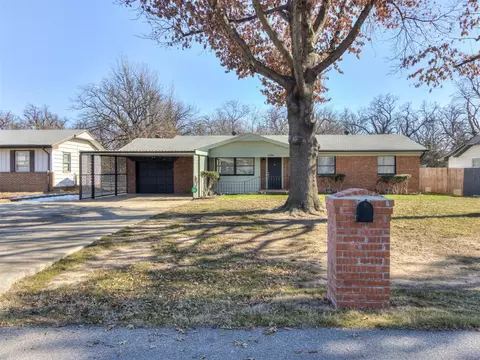 1304 N Carol Ln, Oklahoma City, OK 73127