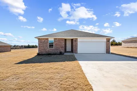 5291 Grassland Dr, Guthrie, OK 73044