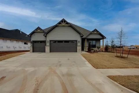 5605 NW 154th Ter, Edmond, OK 73013