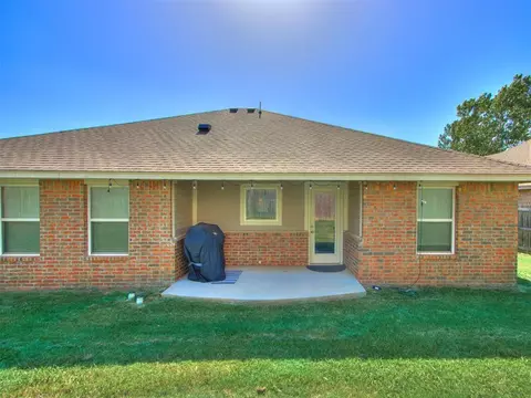 1420 Ridgeway Dr, Moore, OK 73160 photo 48