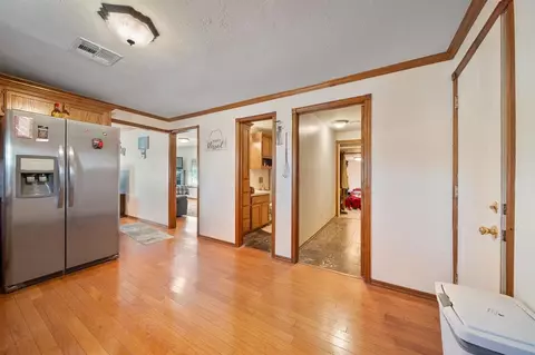 103 S Cimarron Rd, Tuttle, OK 73089 photo 13