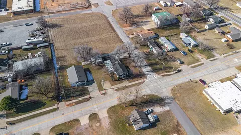 103 S Cimarron Rd, Tuttle, OK 73089 photo 41