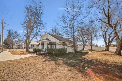 103 S Cimarron Rd, Tuttle, OK 73089 photo 38