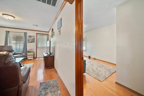 103 S Cimarron Rd, Tuttle, OK 73089 photo 12