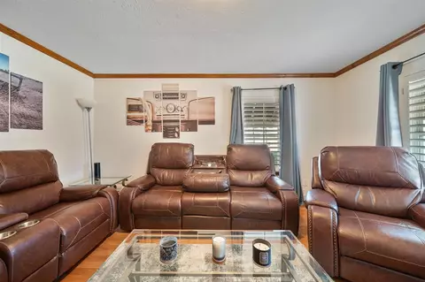 103 S Cimarron Rd, Tuttle, OK 73089 photo 10