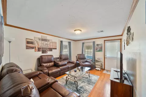 103 S Cimarron Rd, Tuttle, OK 73089 photo 11