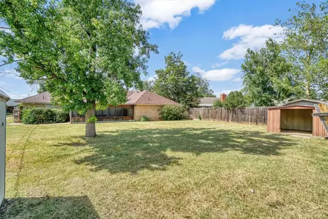 2012 N Mockingbird Ln, Altus, OK 73521 photo 42