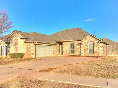 16700 Ventana Blvd, Edmond, OK 73012