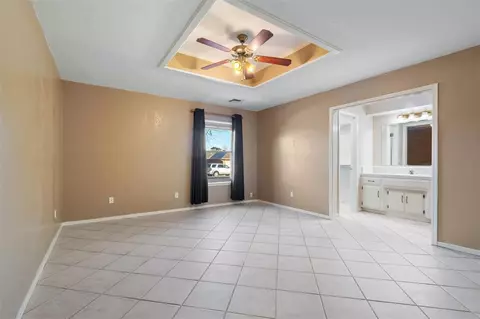 236 E Platt Dr, Yukon, OK 73099 photo 9