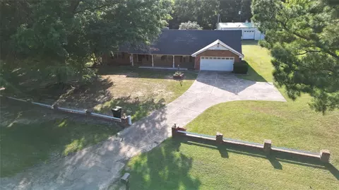 2241 Old Highway 75 Rd, Wetumka, OK 74883