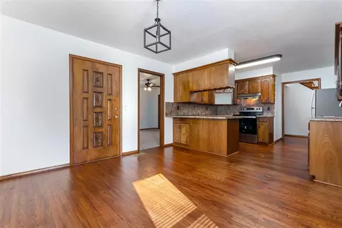 109 S B St, Davis, OK 73030 photo 13