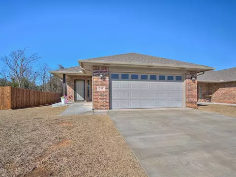 209 Delta Dr, Newcastle, OK 73065