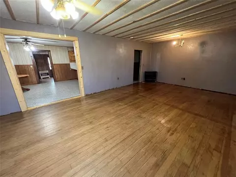 501 N 8th St, Hammon, OK 73650 photo 12