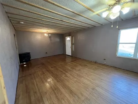 501 N 8th St, Hammon, OK 73650 photo 13