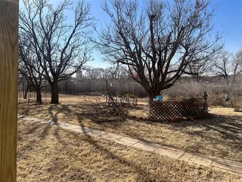 501 N 8th St, Hammon, OK 73650 photo 16