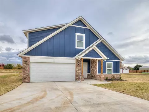 13113 Mannington Rd, Edmond, OK 73025