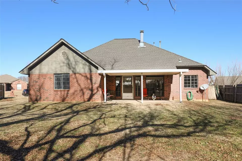  1008 Meadow Lake Dr, Noble, OK 73068 photo 35